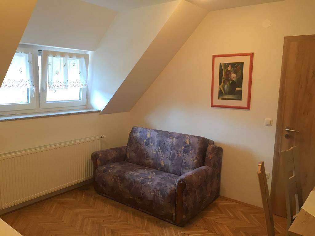 Apartmaji In Sobe Tina Краньска Гора Экстерьер фото